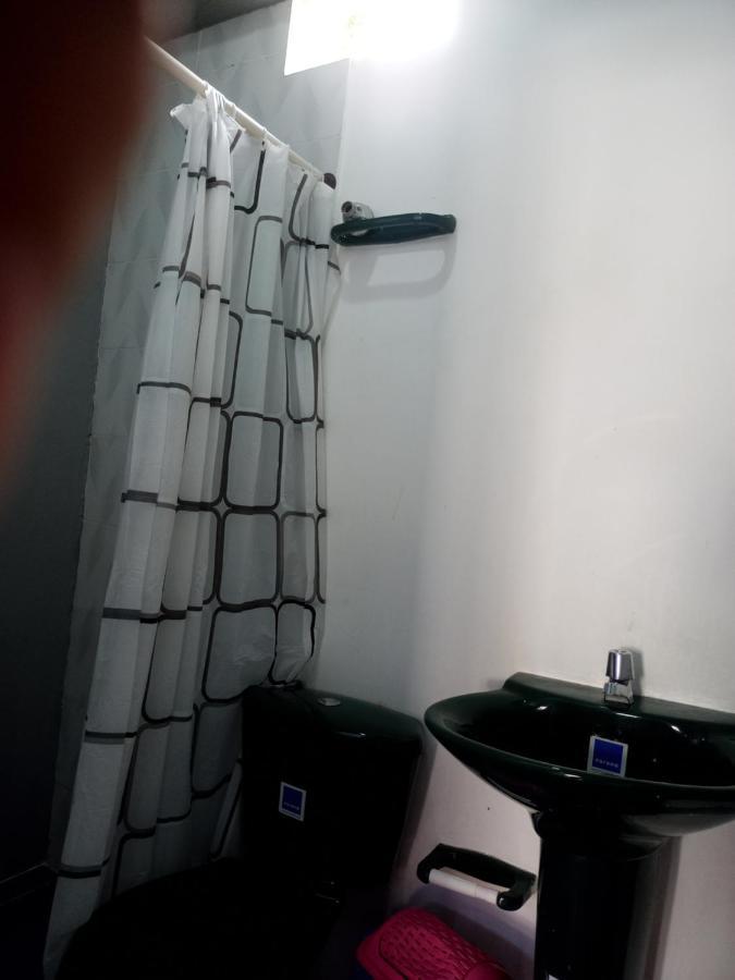 Hostal La Sierra Nevada ปาโลมิโน ภายนอก รูปภาพ