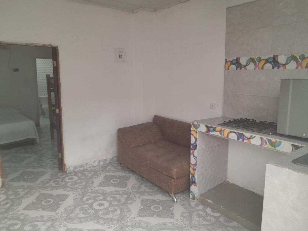 Hostal La Sierra Nevada ปาโลมิโน ภายนอก รูปภาพ